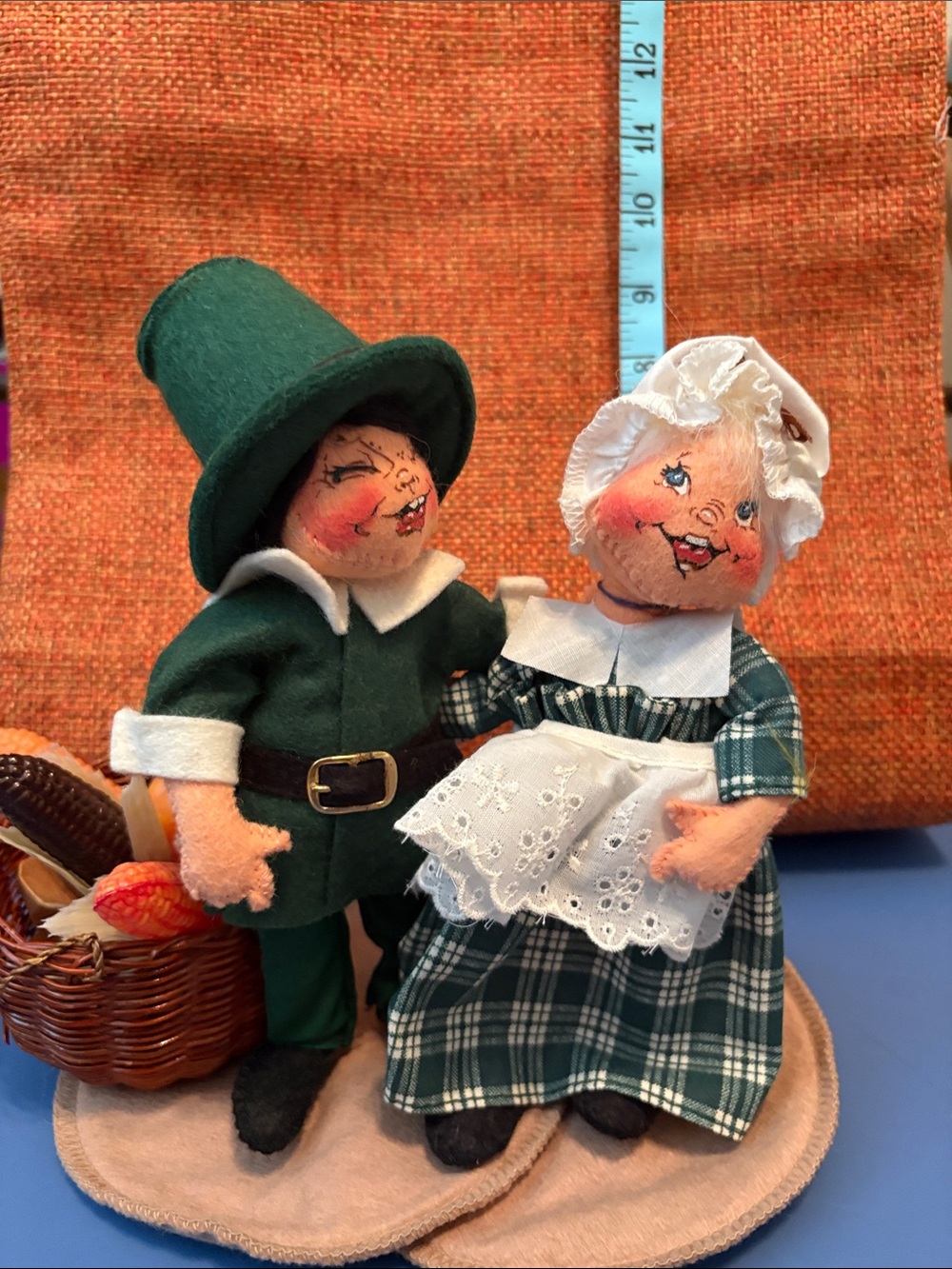 Annalee Green Plaid Pilgrim Couple Figurine Pair